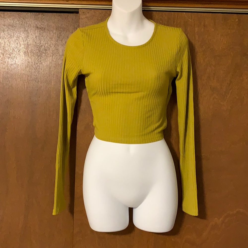 Ribbed Open Back Top💚